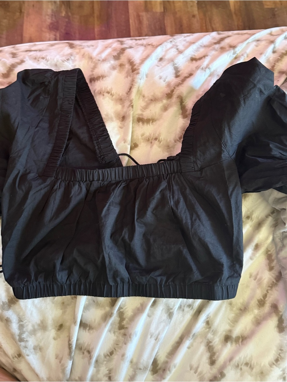 H&M Black Square Neck Puff-Sleeve Crop Top
